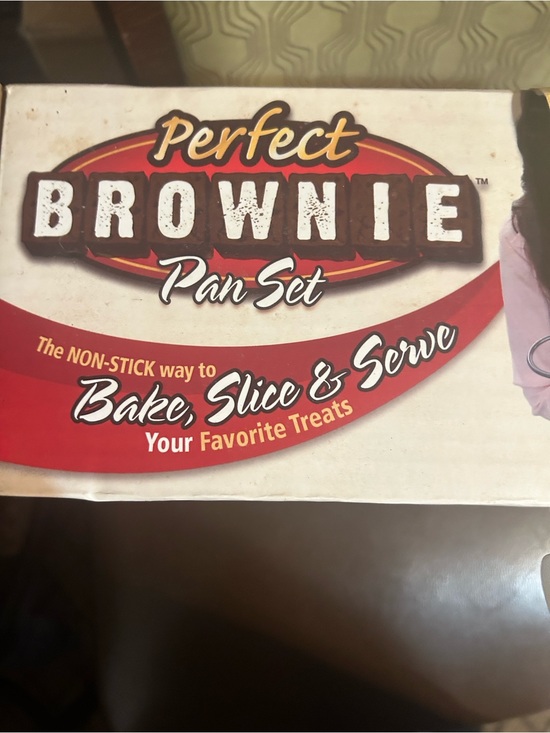 Allstar Products Other - Brownie Pan Set — Red and White Non-Stick Bakeware